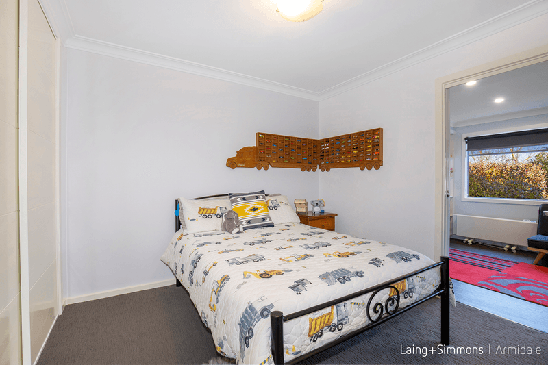 6 Ryanda Street, Guyra, NSW 2365