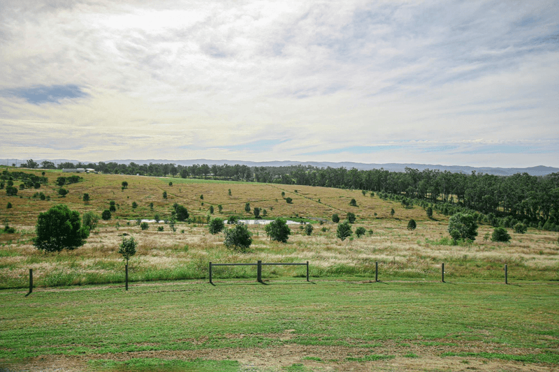 111 Cooper Road, HAIGSLEA, QLD 4306