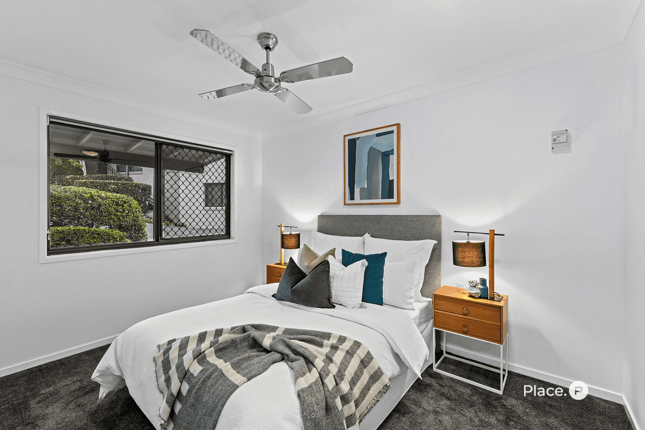 10/27 Oatland Crescent, Holland Park West, QLD 4121