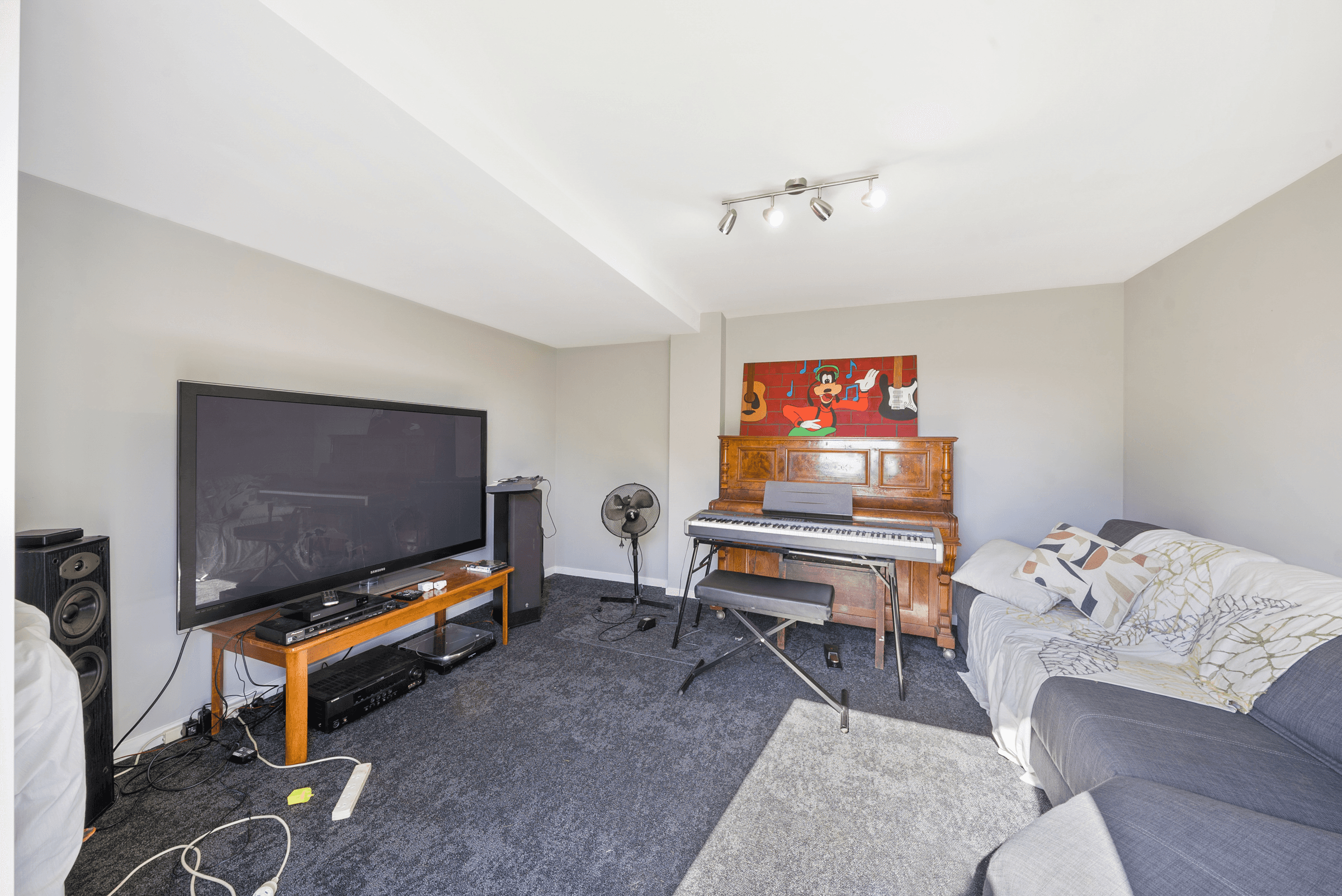 5 Sutherland Street, Redcliffe, QLD 4020