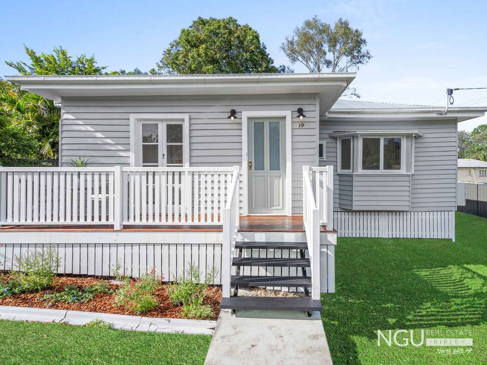 19 Bridge Street, North Booval, QLD 4304