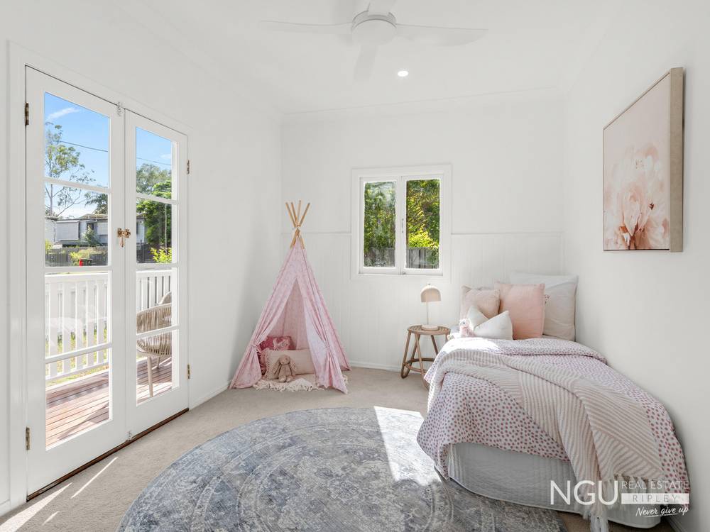 19 Bridge Street, North Booval, QLD 4304