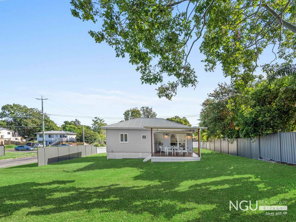 19 Bridge Street, North Booval, QLD 4304