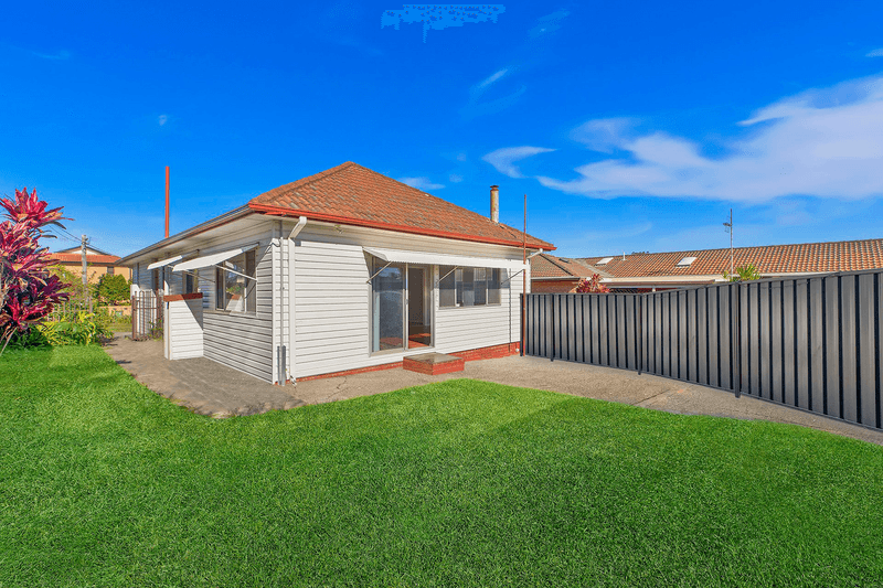 34 Thompson Street, LONG JETTY, NSW 2261