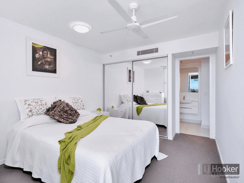 805/17 Bath Street, LABRADOR, QLD 4215