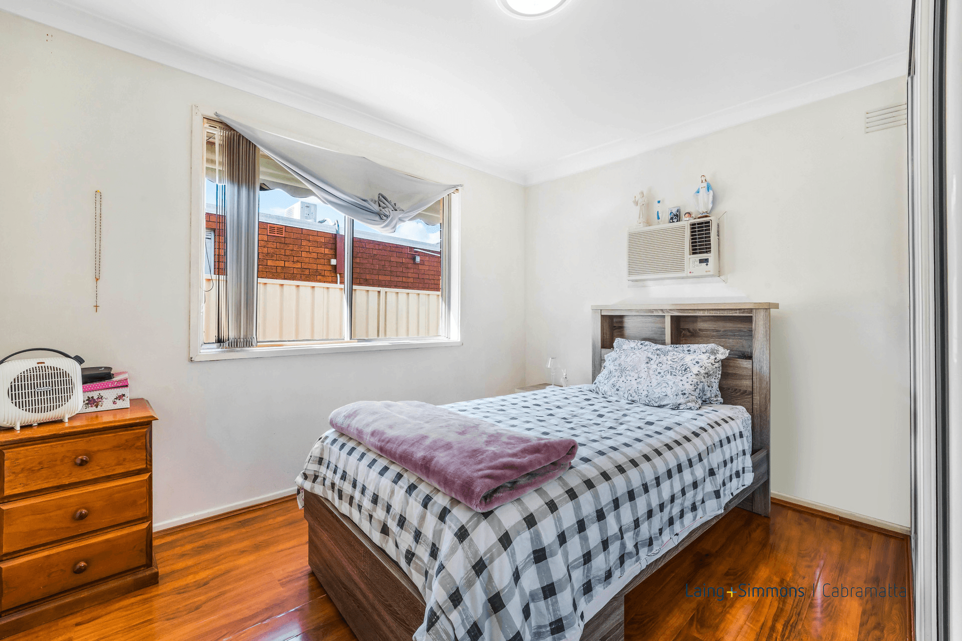 64 Tasman Parade, Fairfield West, NSW 2165