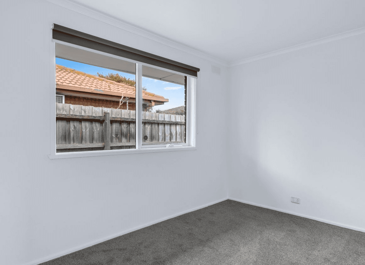 2/137 Station Road, Melton South, VIC 3338