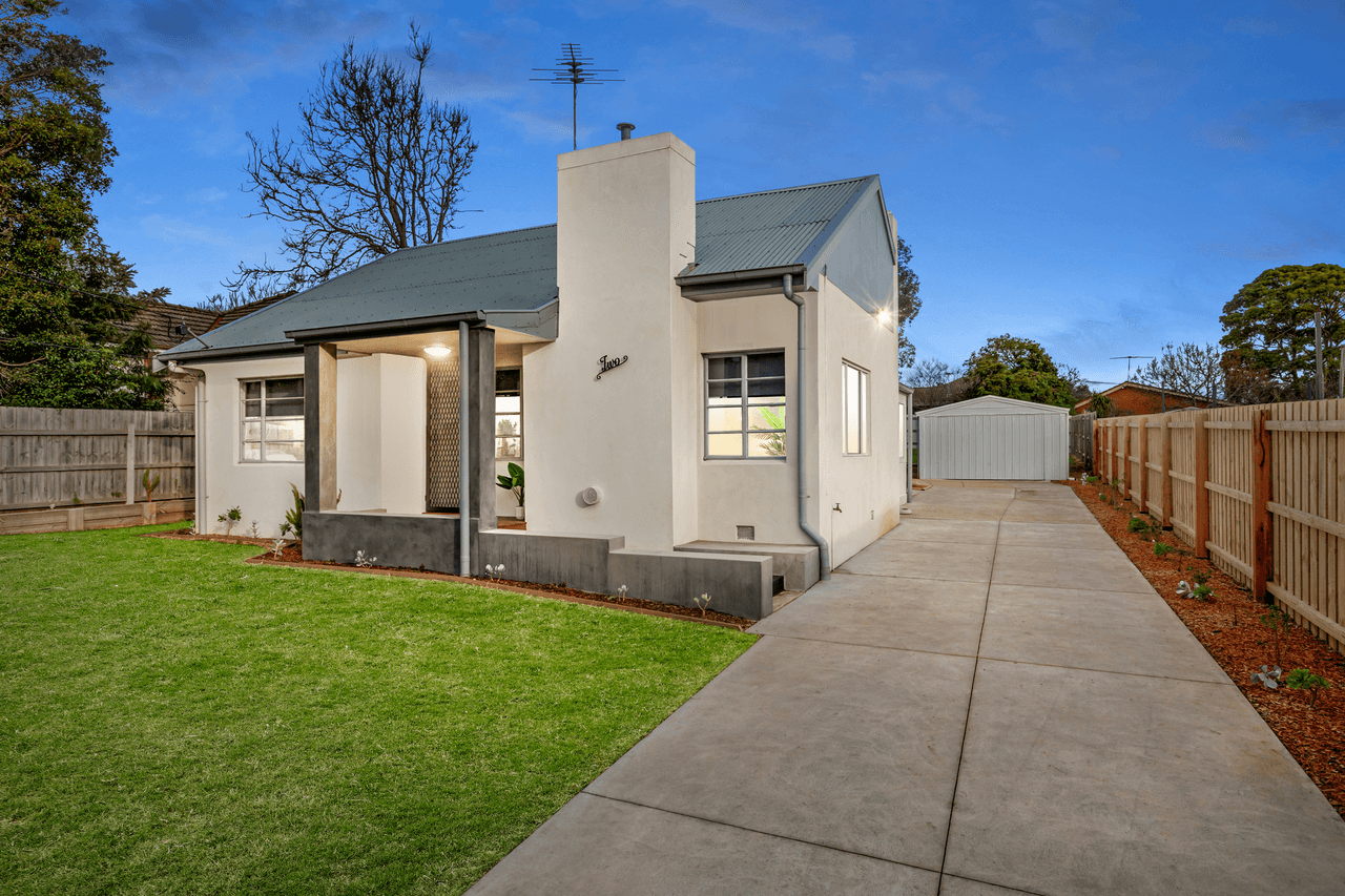 2 Gowrie Avenue, FRANKSTON SOUTH, VIC 3199