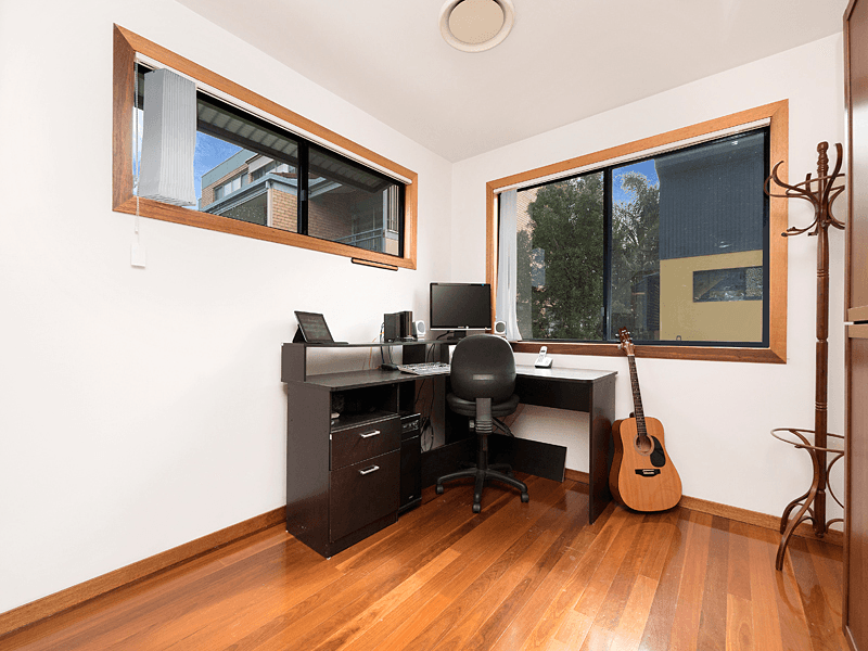 1/11 Burt St, AUCHENFLOWER, QLD 4066