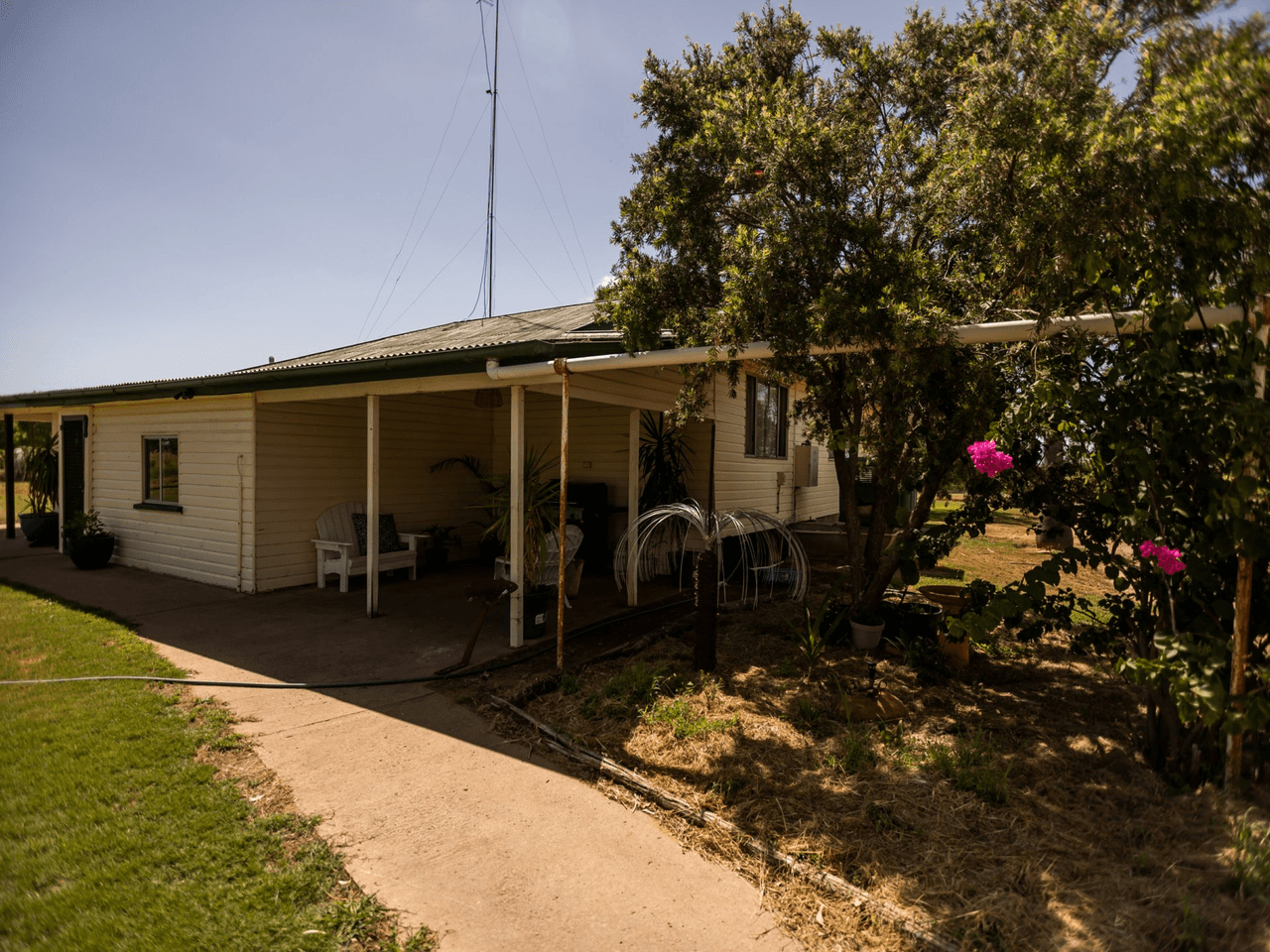 149 Swans Road, WALLUMBILLA, QLD 4428