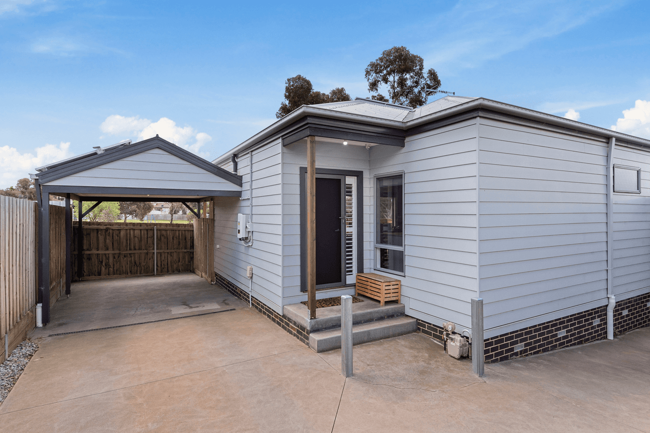 2/4 Anderson Street, Bacchus Marsh, VIC 3340