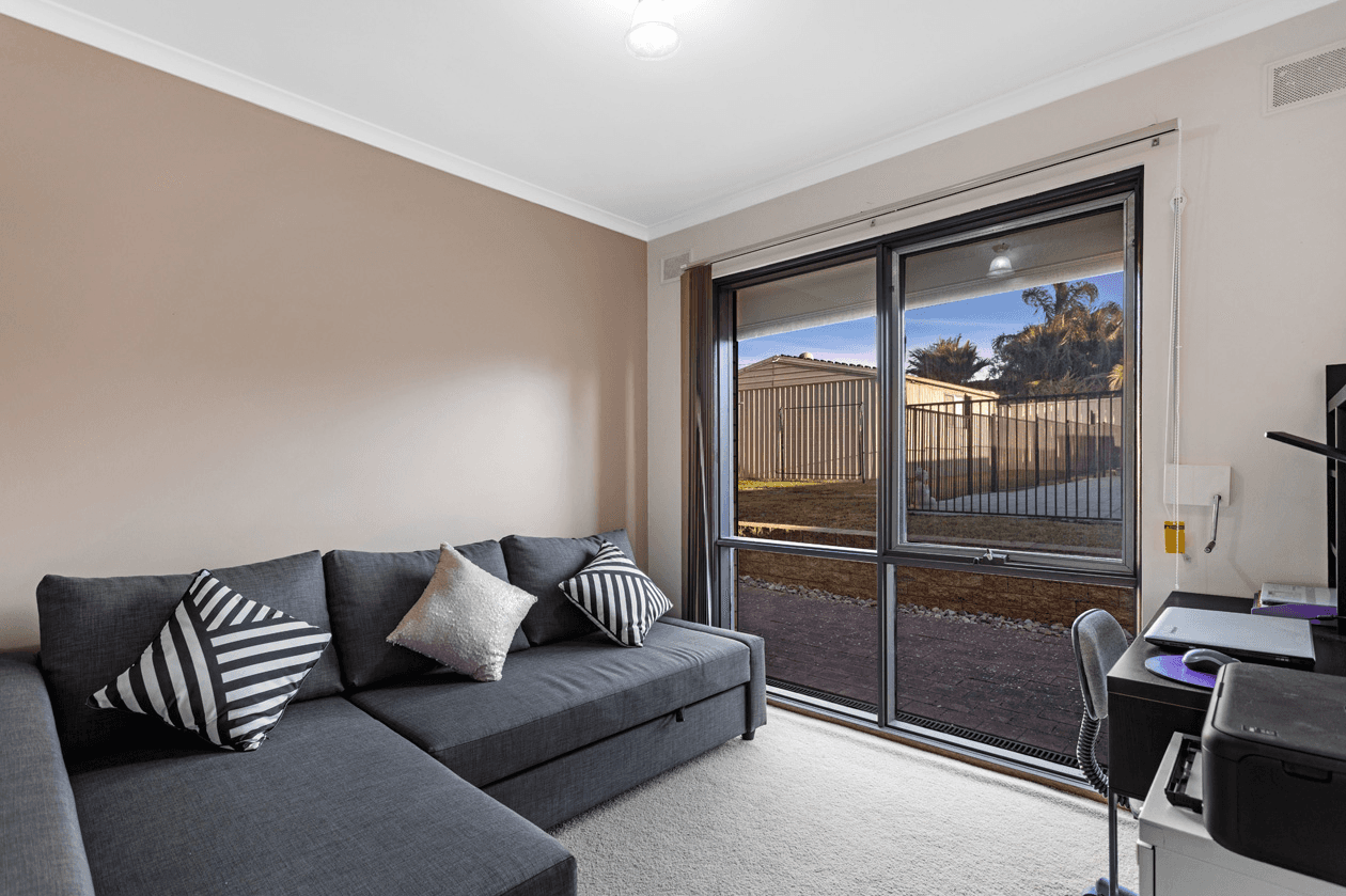 20 Stirling Drive, Morphett Vale, SA 5162