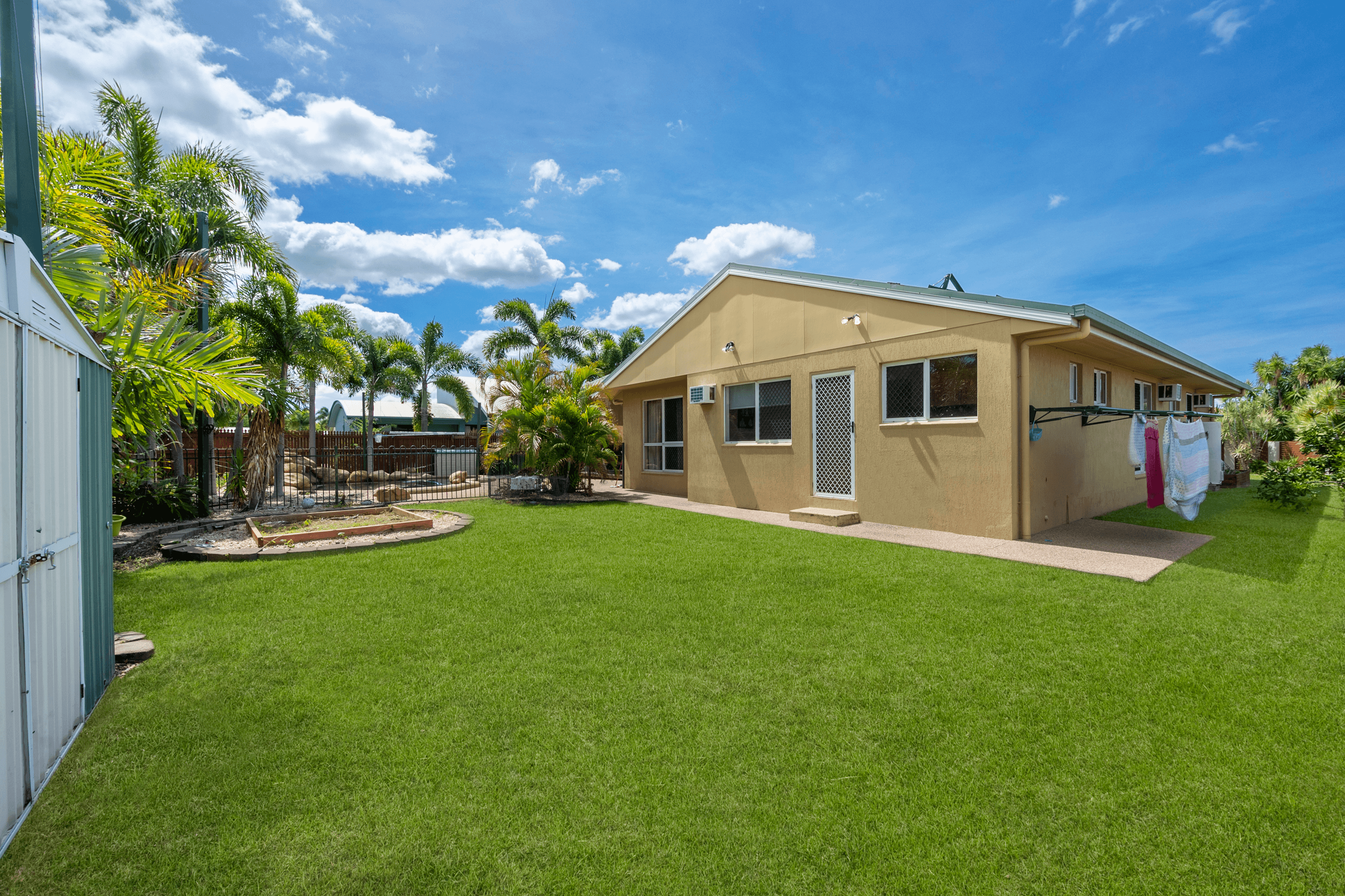 1 Oondooroo Court, ANNANDALE, QLD 4814