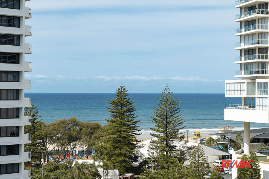 113/15 Victoria Avenue, BROADBEACH, QLD 4218