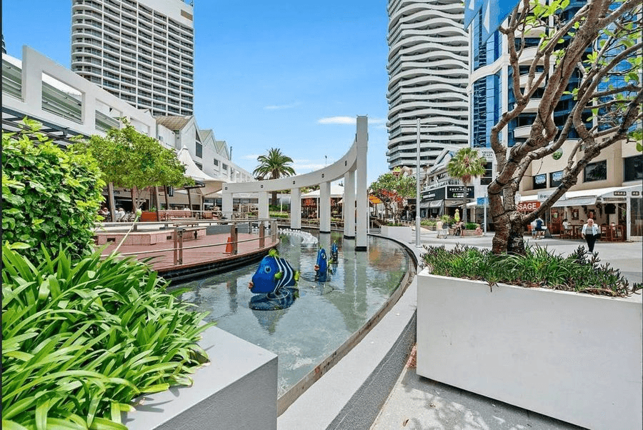 113/15 Victoria Avenue, BROADBEACH, QLD 4218