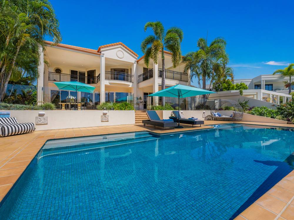 1132 Beechwood Drive, Hope Island, QLD 4212