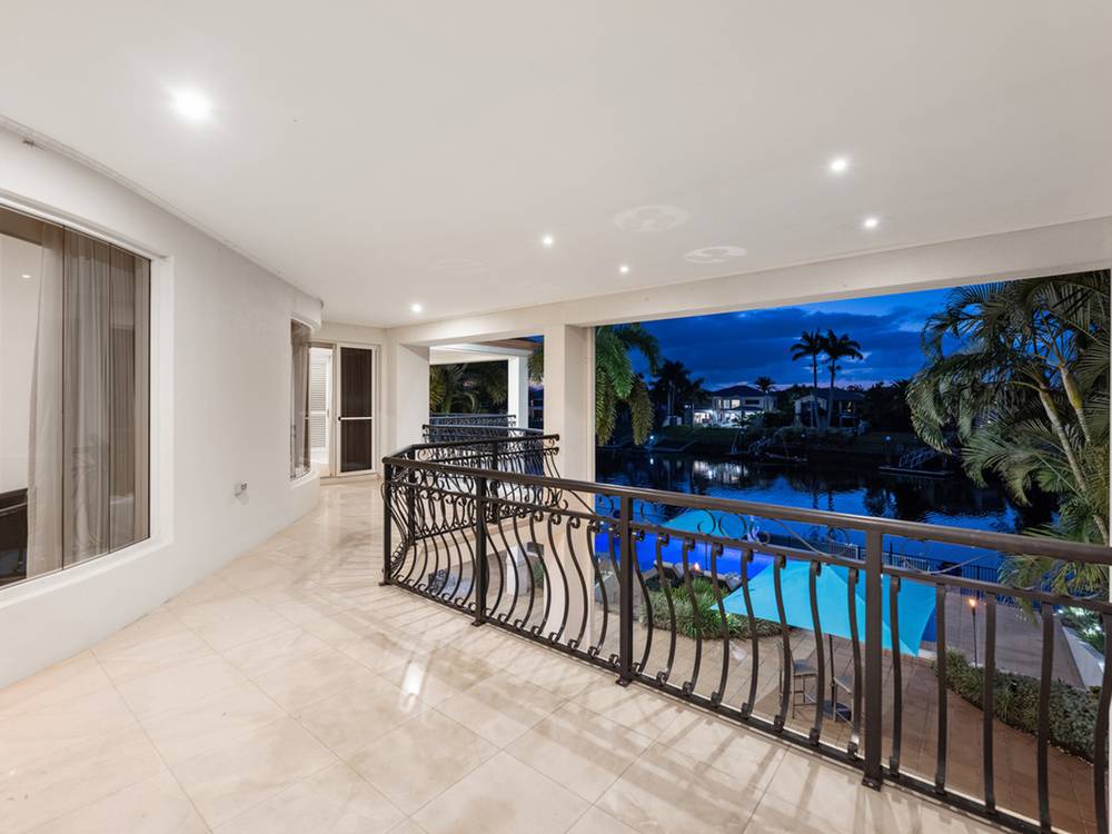 1132 Beechwood Drive, Hope Island, QLD 4212