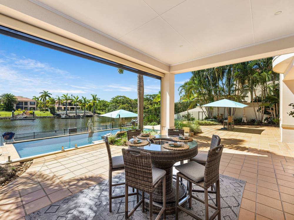 1132 Beechwood Drive, Hope Island, QLD 4212