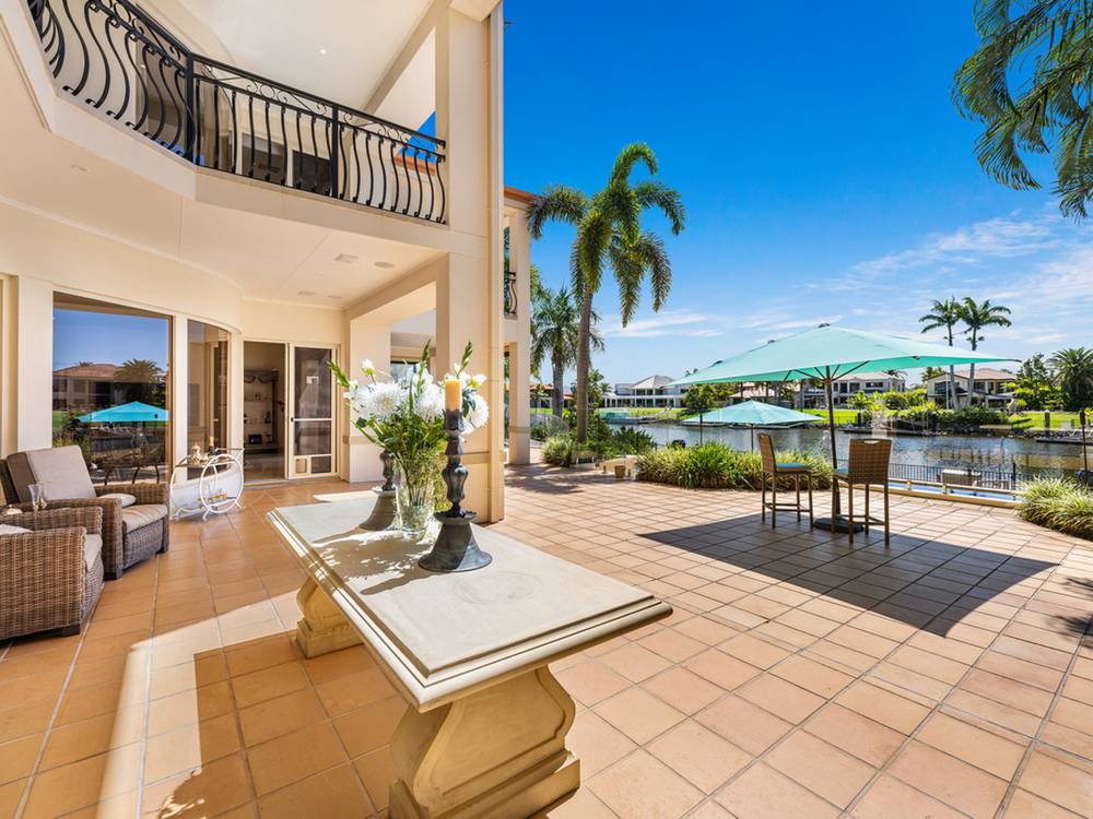 1132 Beechwood Drive, Hope Island, QLD 4212