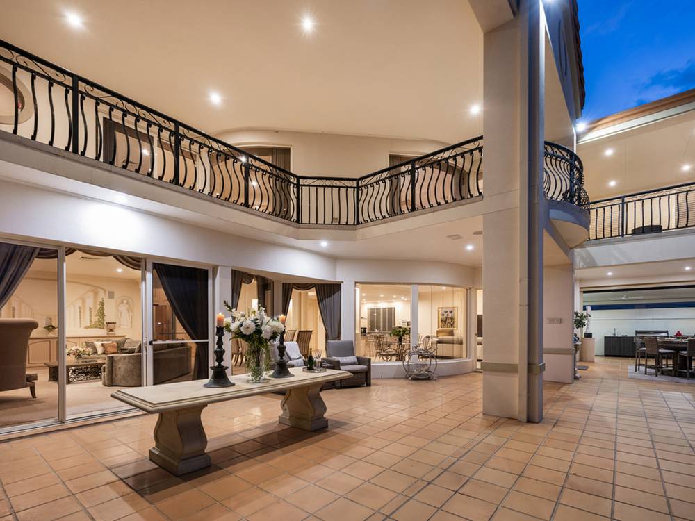 1132 Beechwood Drive, Hope Island, QLD 4212