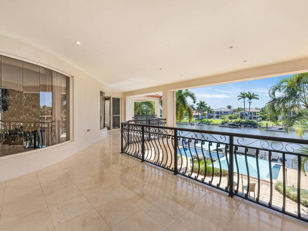 1132 Beechwood Drive, Hope Island, QLD 4212