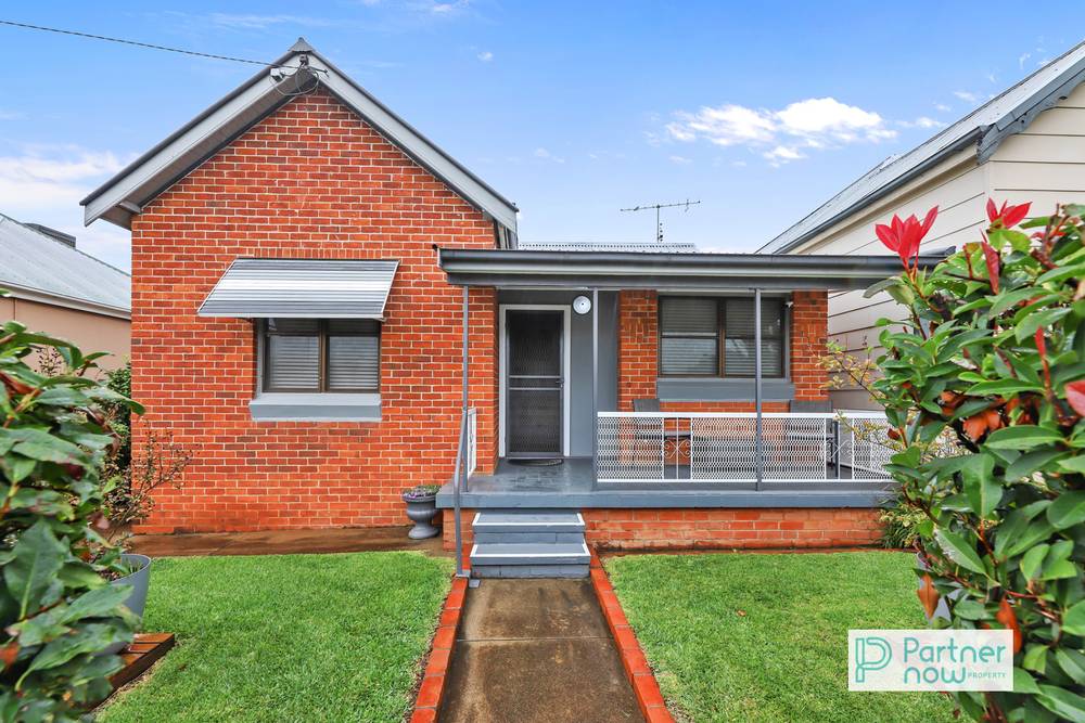 36 Griffin Avenue, TAMWORTH, NSW 2340