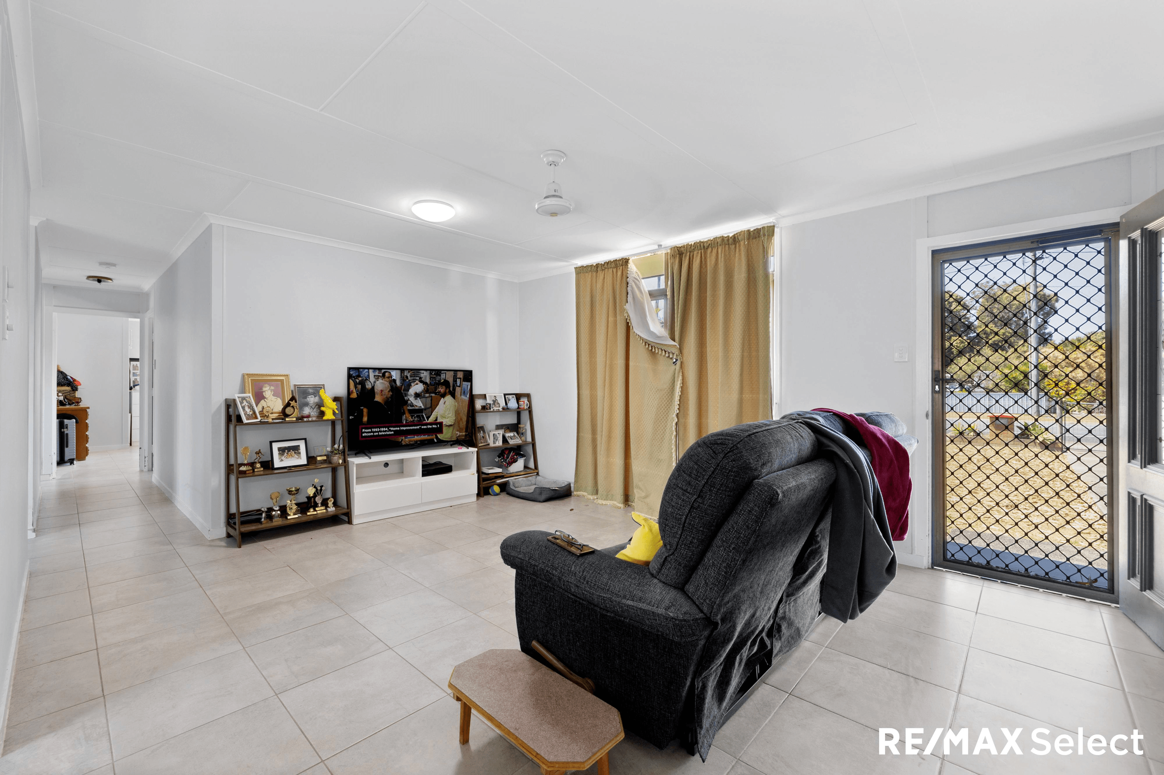 63 Maple Drive, ANDERGROVE, QLD 4740