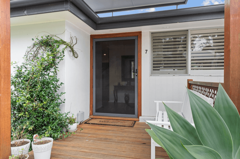 7 Berne Street, BATEAU BAY, NSW 2261