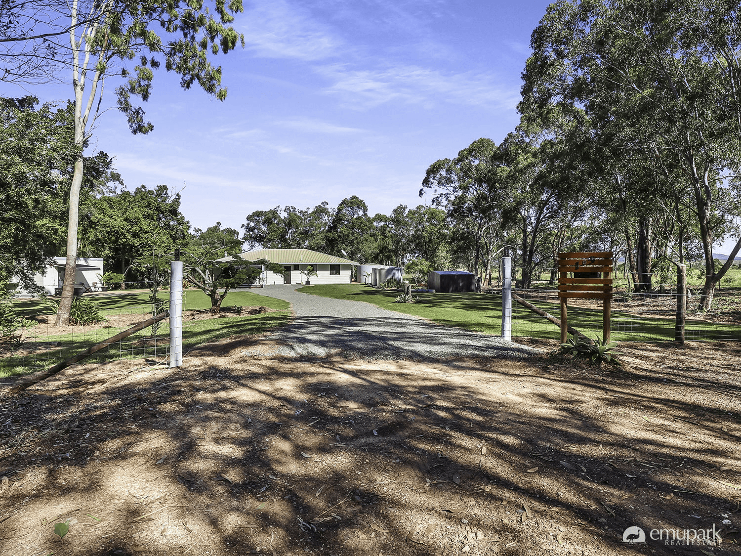 185 Manns Road, EMU PARK, QLD 4710