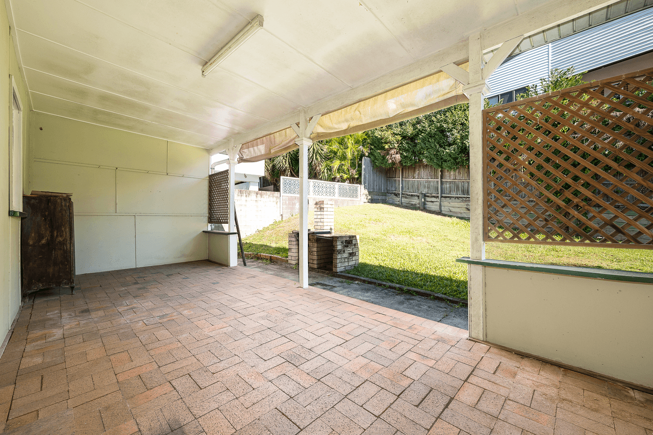 64 Suvla Street, BALMORAL, QLD 4171