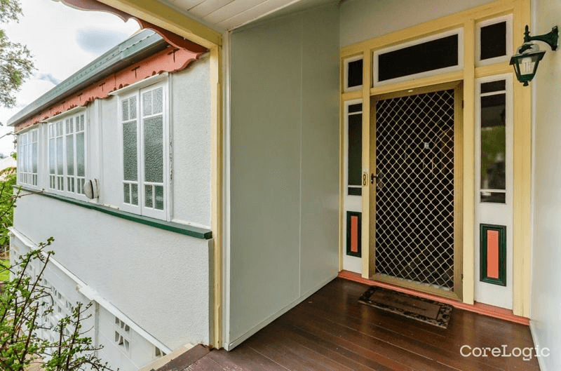 15 Yarroon Street, GLADSTONE CENTRAL, QLD 4680