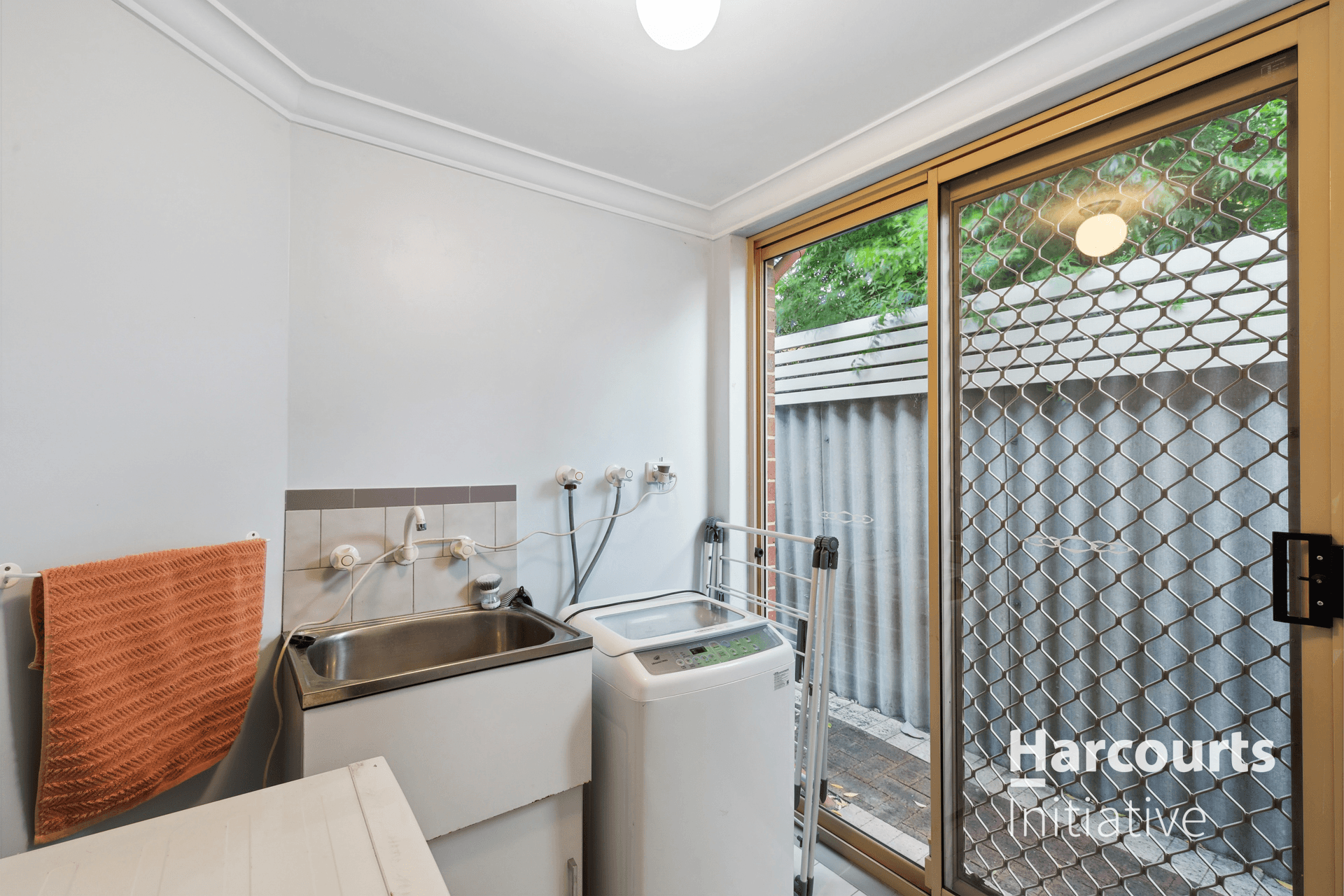 2/43 Mint Street, EAST VICTORIA PARK, WA 6101