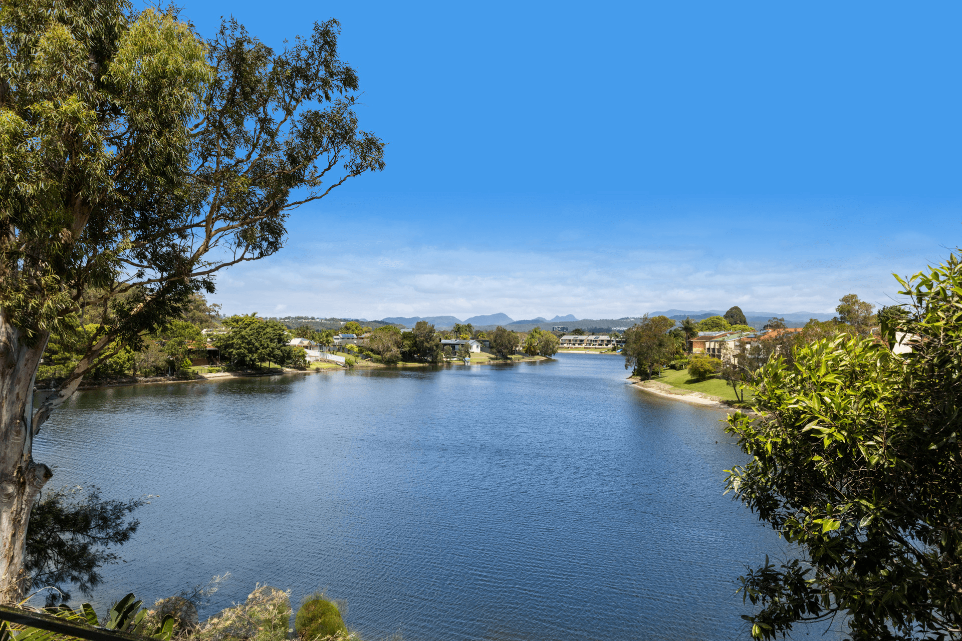 22 Penguin Parade, Burleigh Waters, QLD 4220