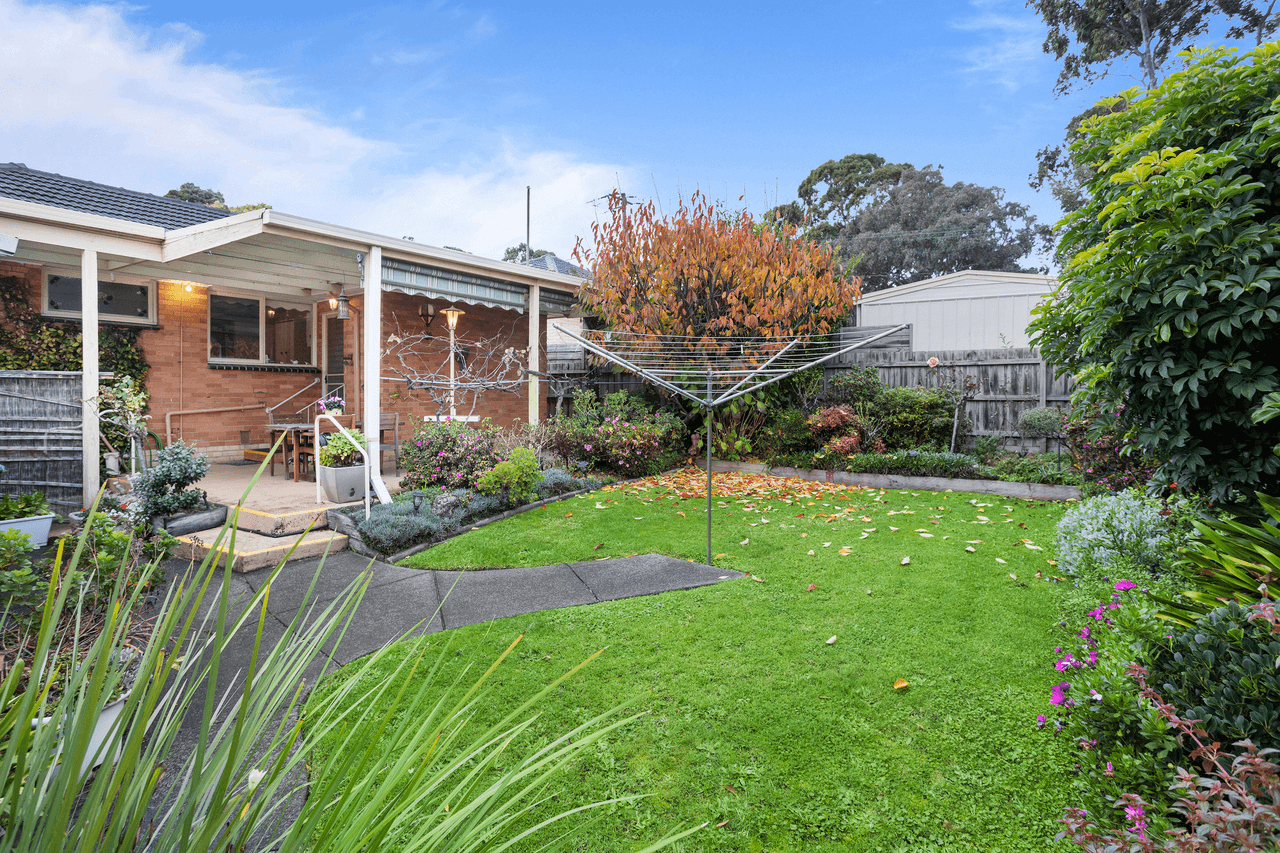 166 Mahoneys Road, FOREST HILL, VIC 3131