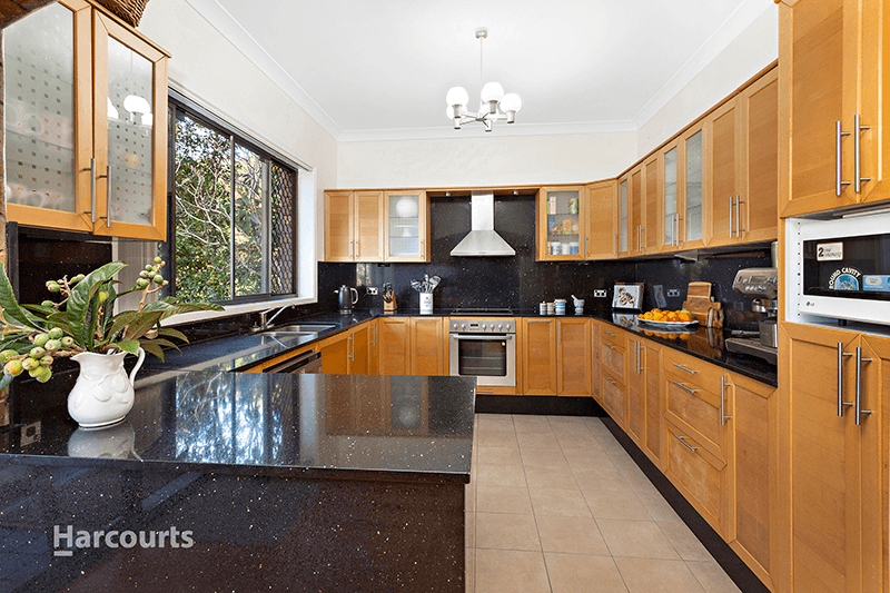 15 Blue Gum Place, BARRACK HEIGHTS, NSW 2528