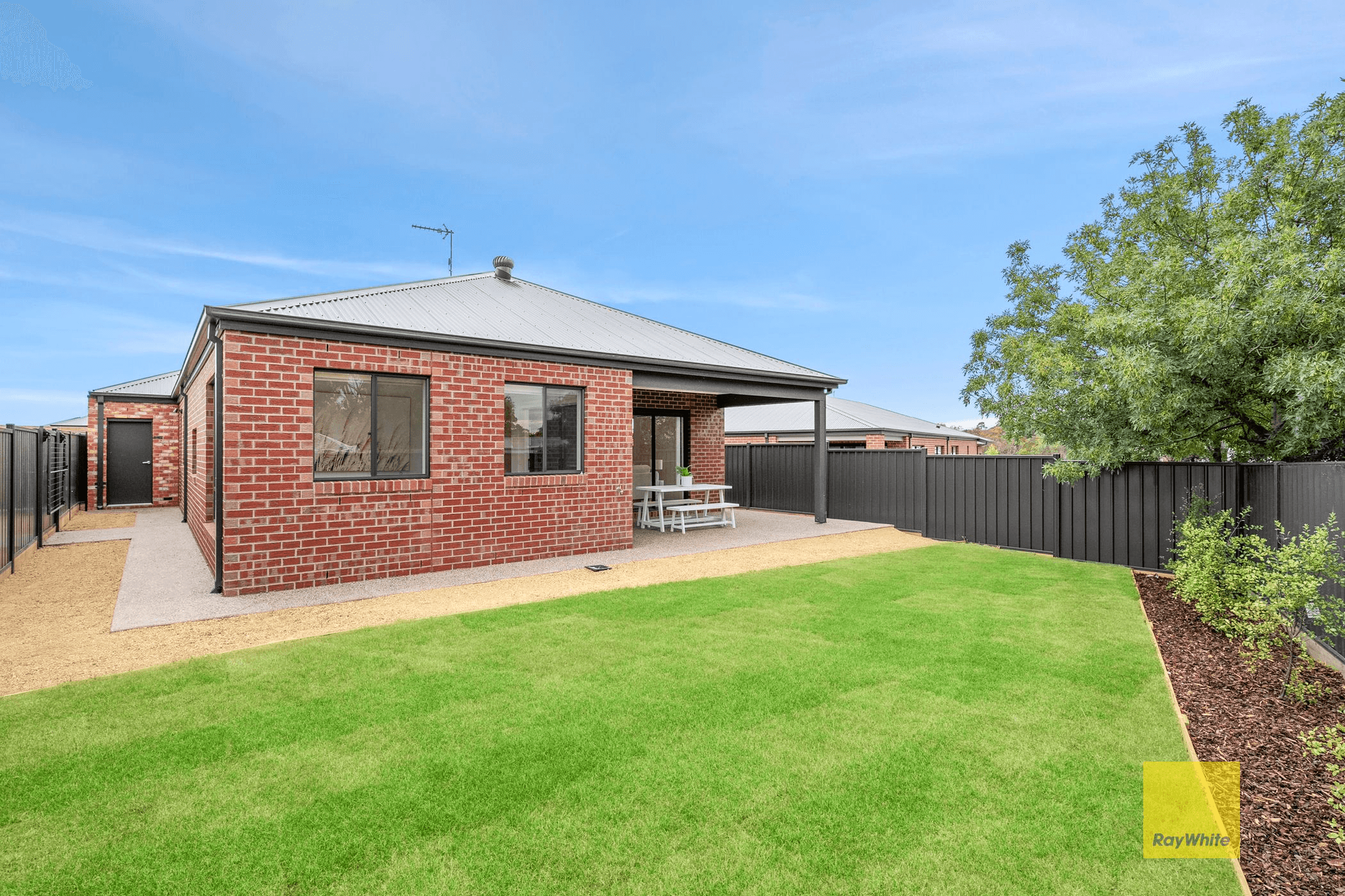 5 Lawrence Court, WINCHELSEA, VIC 3241