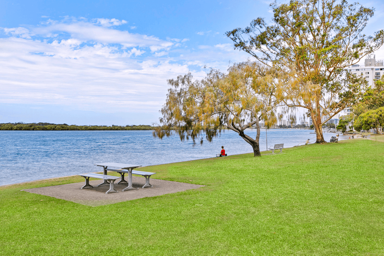 1/40-44 Picnic Point Esplanade, Maroochydore, QLD 4558