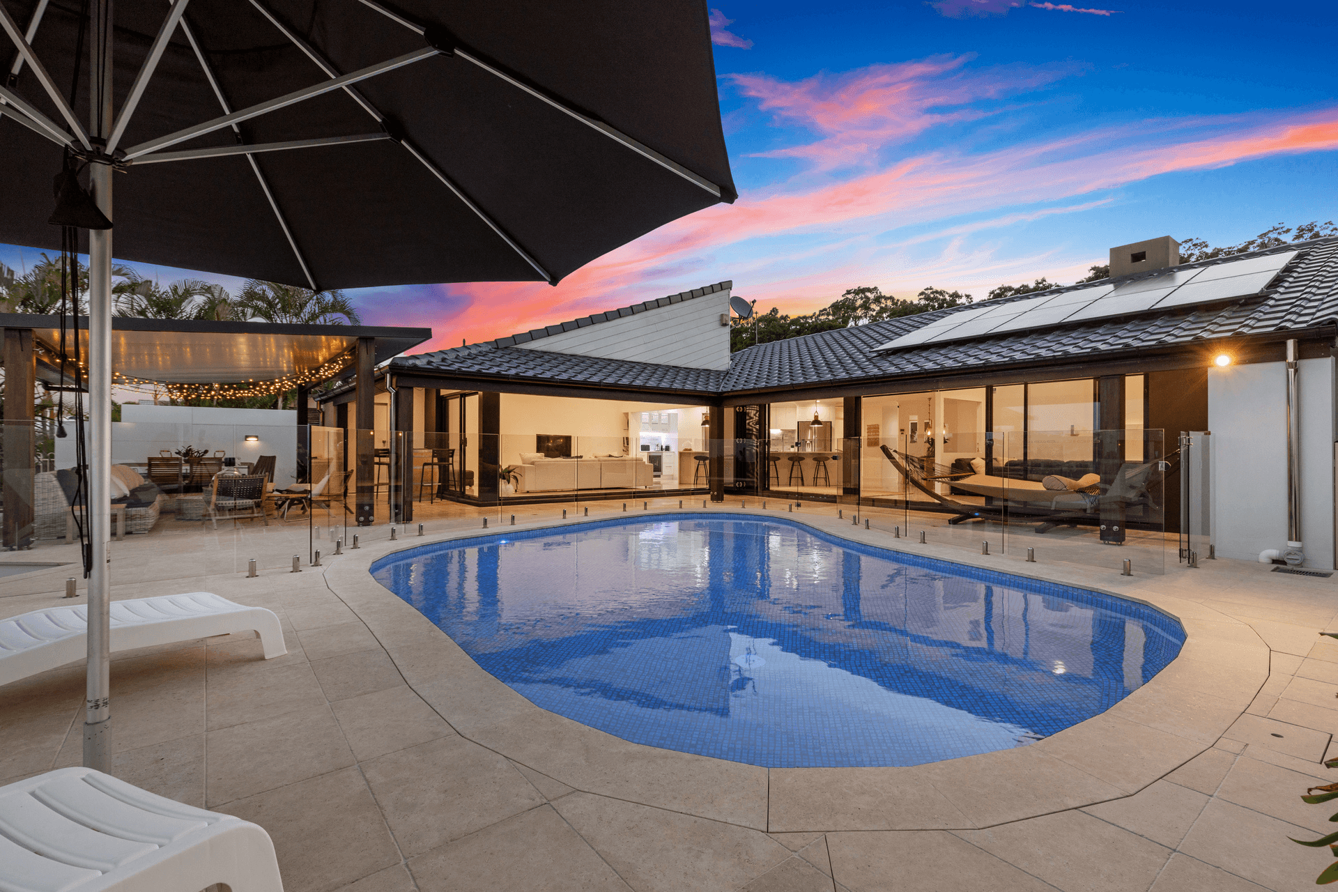 120 Tallebudgera Drive, Palm Beach, QLD 4221