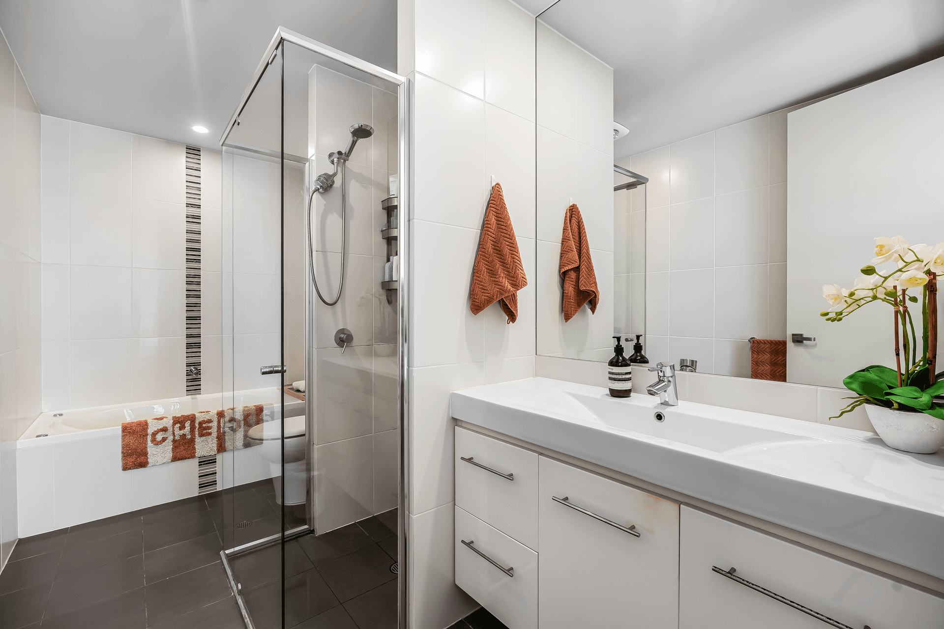 Level 2/35/155 Brebner Drive, West Lakes, SA 5021
