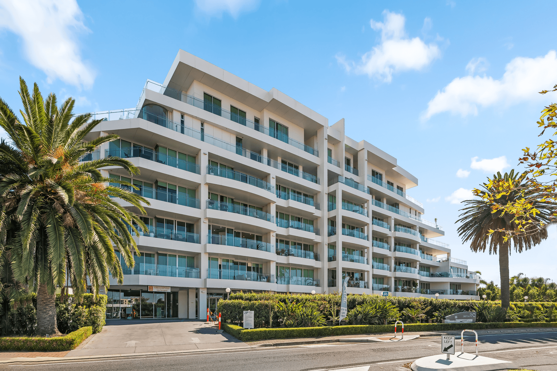 Level 2/35/155 Brebner Drive, West Lakes, SA 5021