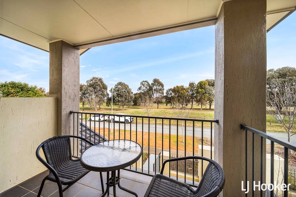 32 Glow Worm Grove, HARRISON, ACT 2914