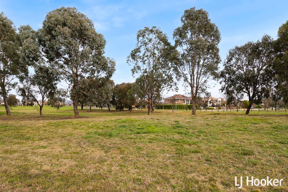 32 Glow Worm Grove, HARRISON, ACT 2914