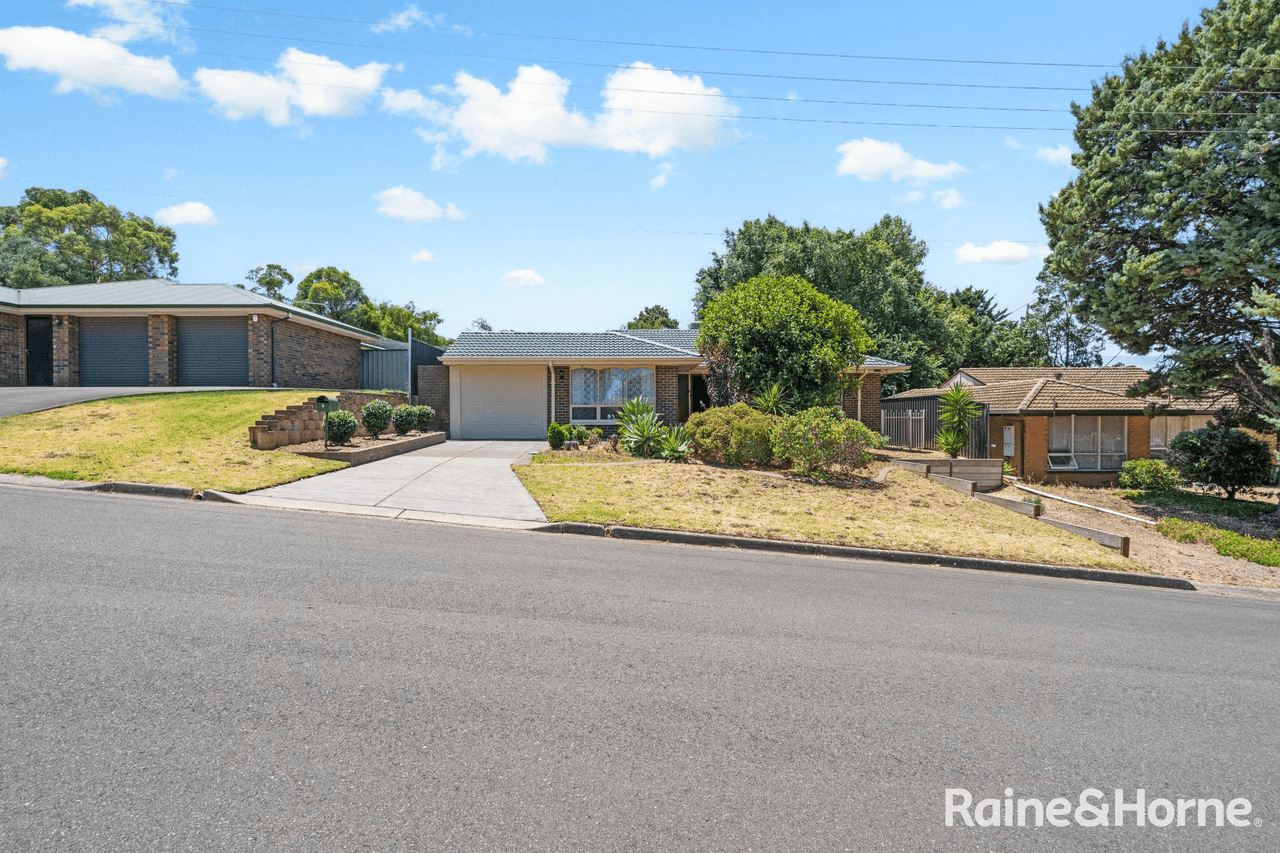 3 Daniel Street, HACKHAM, SA 5163