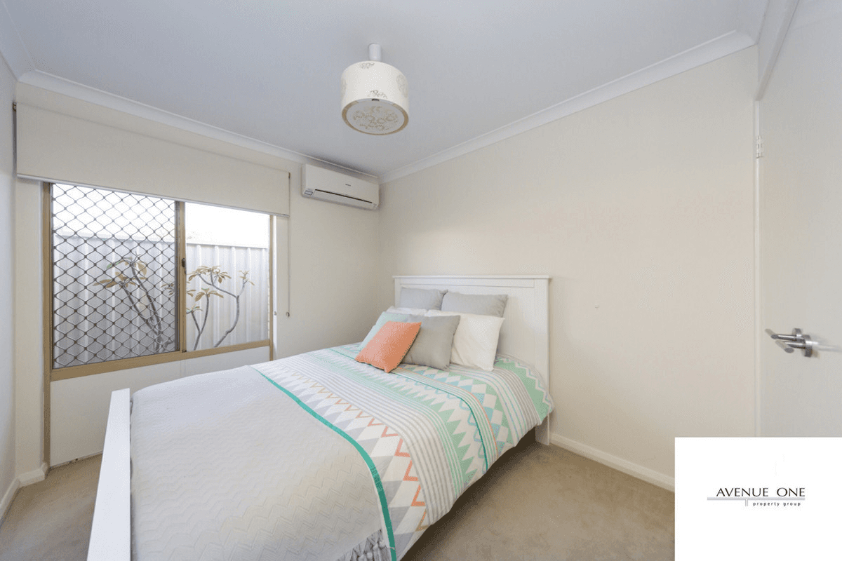 4/98 Flinders Street, Yokine, WA 6060