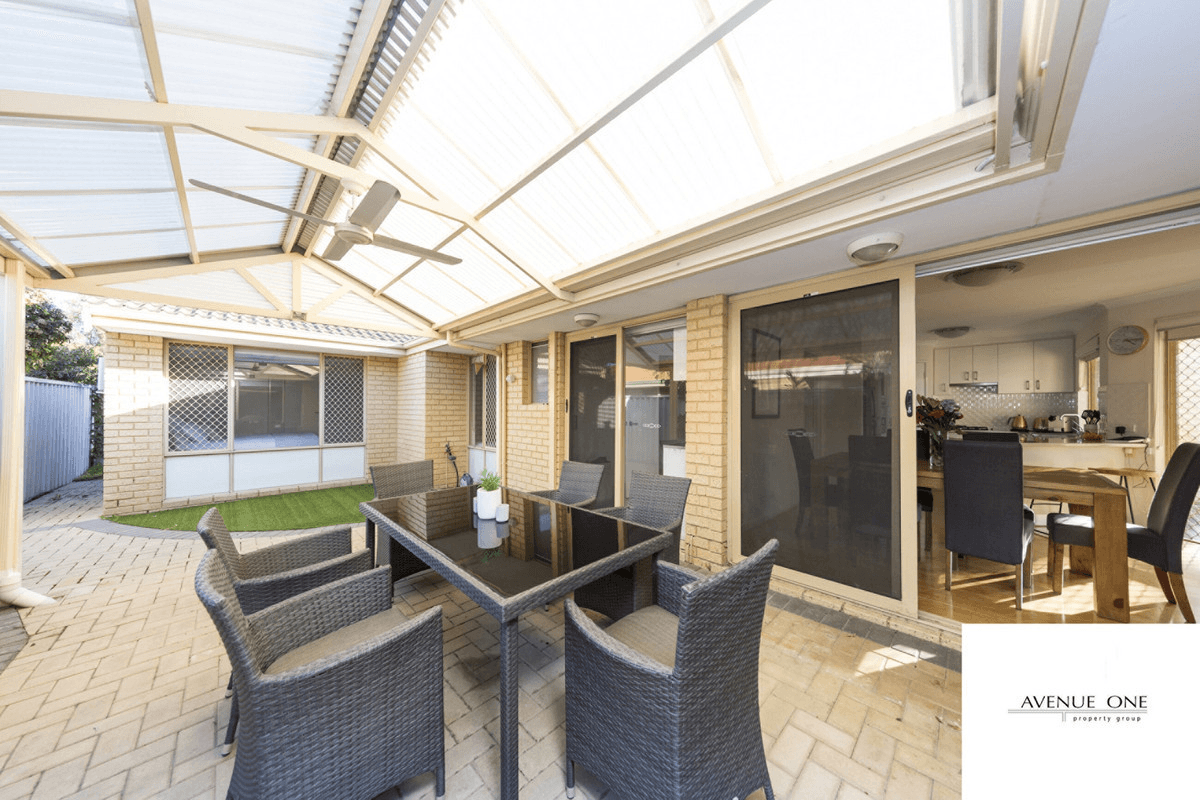 4/98 Flinders Street, Yokine, WA 6060