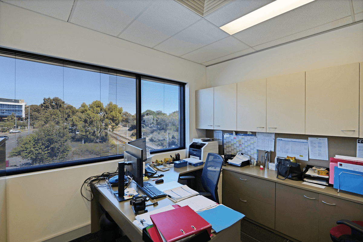 17/100 Railway Road, Daglish, WA 6008