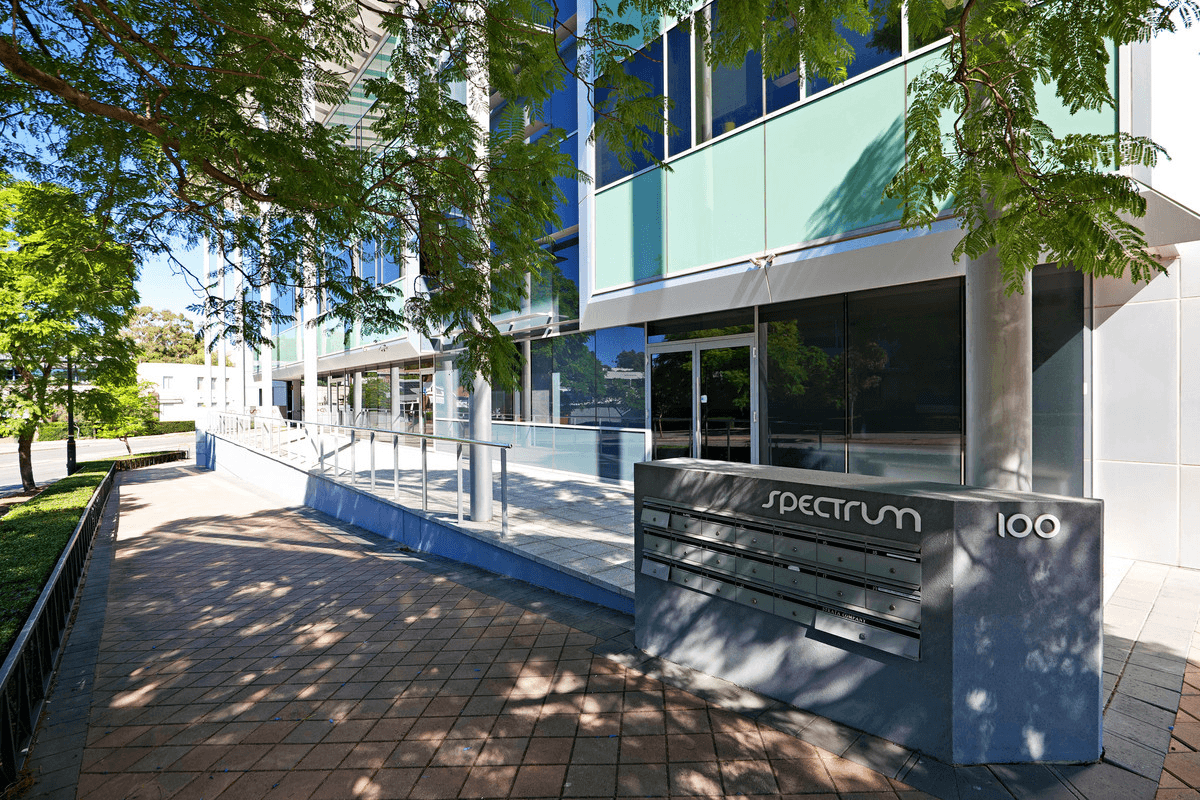 17/100 Railway Road, Daglish, WA 6008