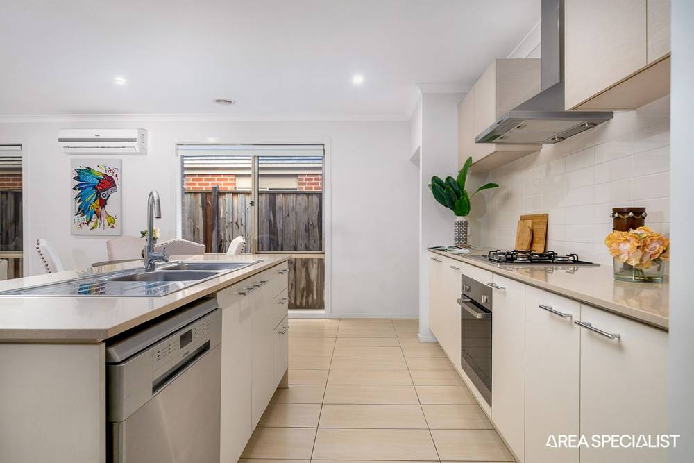 29 Boonwurrung Street, Cranbourne East, VIC 3977