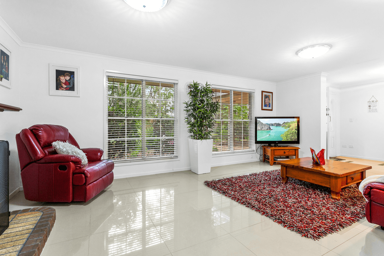 17-19 Broadsword Ct, Forestdale, QLD 4118