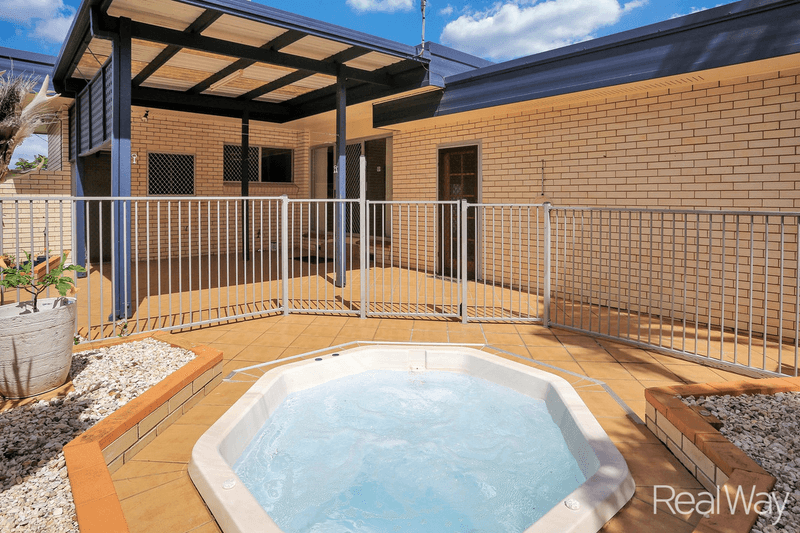 33 McNeilly Street, Norville, QLD 4670